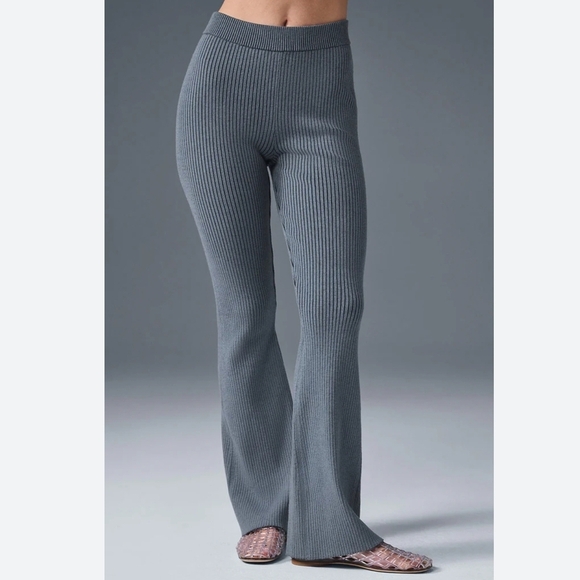 Zara Pants - Zara Ribbed Knit Flare Pants - Blue Gray Size M